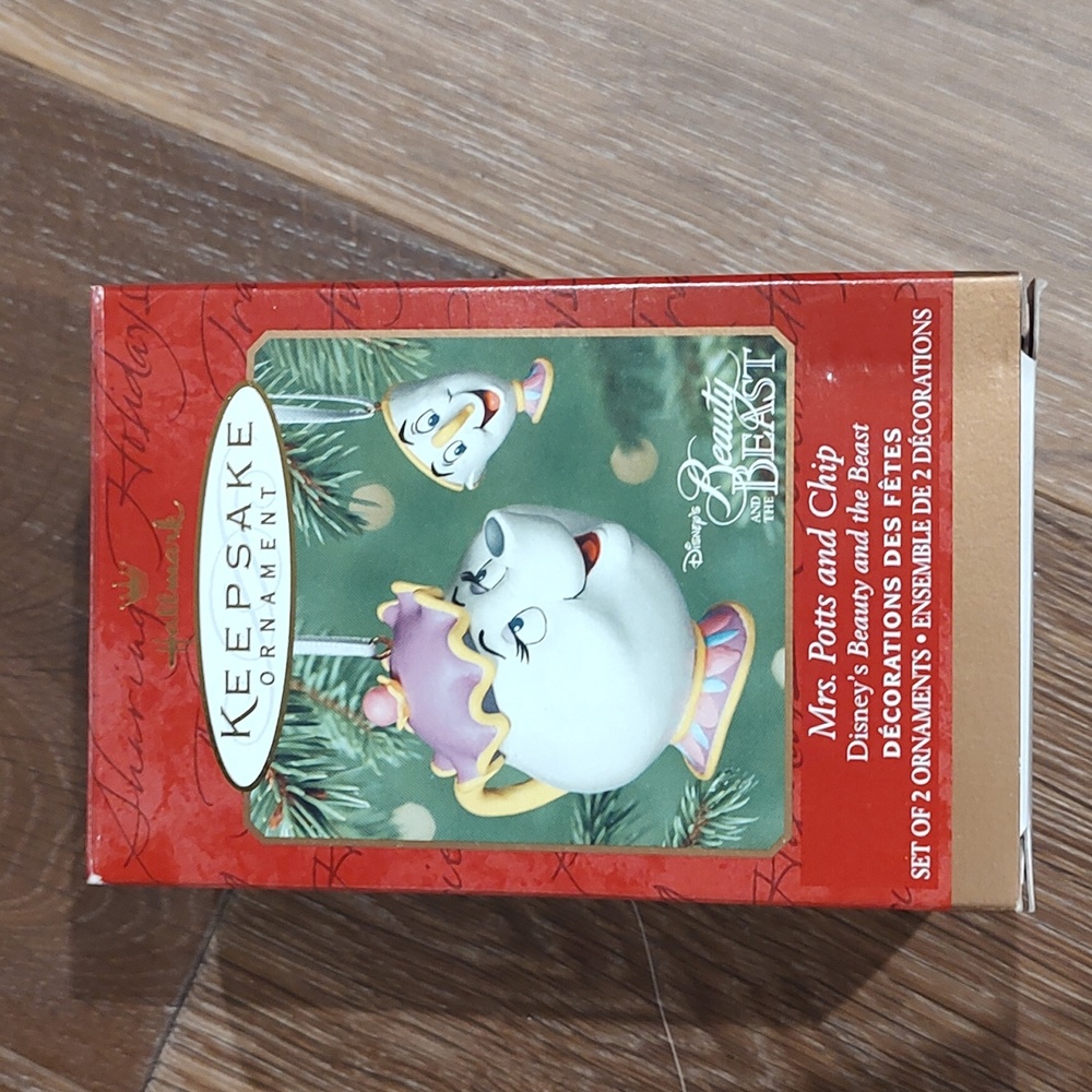 Hallmark Keepsake Ornament Disney's Beauty and the Beast Mrs Potts and Chip